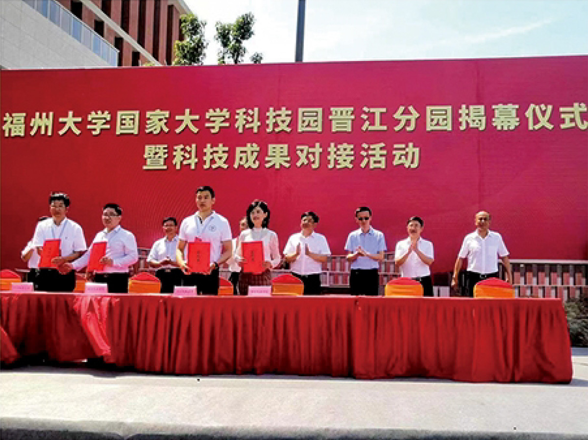 技術是(shì)優(yōu)秀生産力(lì)，爲了提升(shēng)環(huán)保(bǎo)磚機(jī)的價(jià)值(zhí)